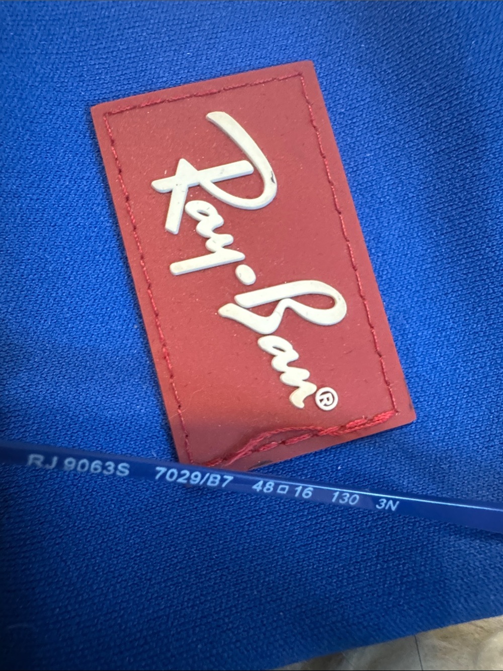 Ray-Ban jr kids Clear Frame Sunglasses with Blue Mirrored Lenses and Blue Pouch - Picture 5 of 6